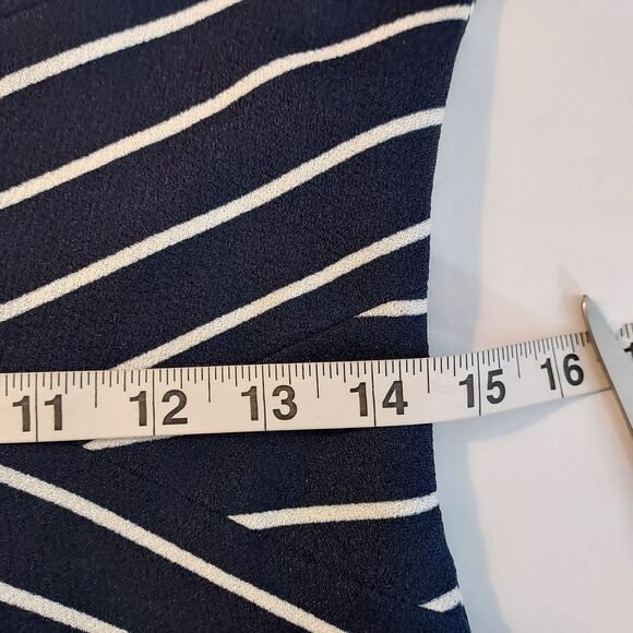 Jessica Howard Sheath Dress Womens Size 10P Stretch Lined Short Sleeve Career - Picture 10 of 12